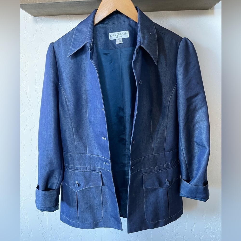 Lena Gabrielle|Blue Denim Boyfriend Blazer, Structured look•••Business Casual - Picture 13 of 14
